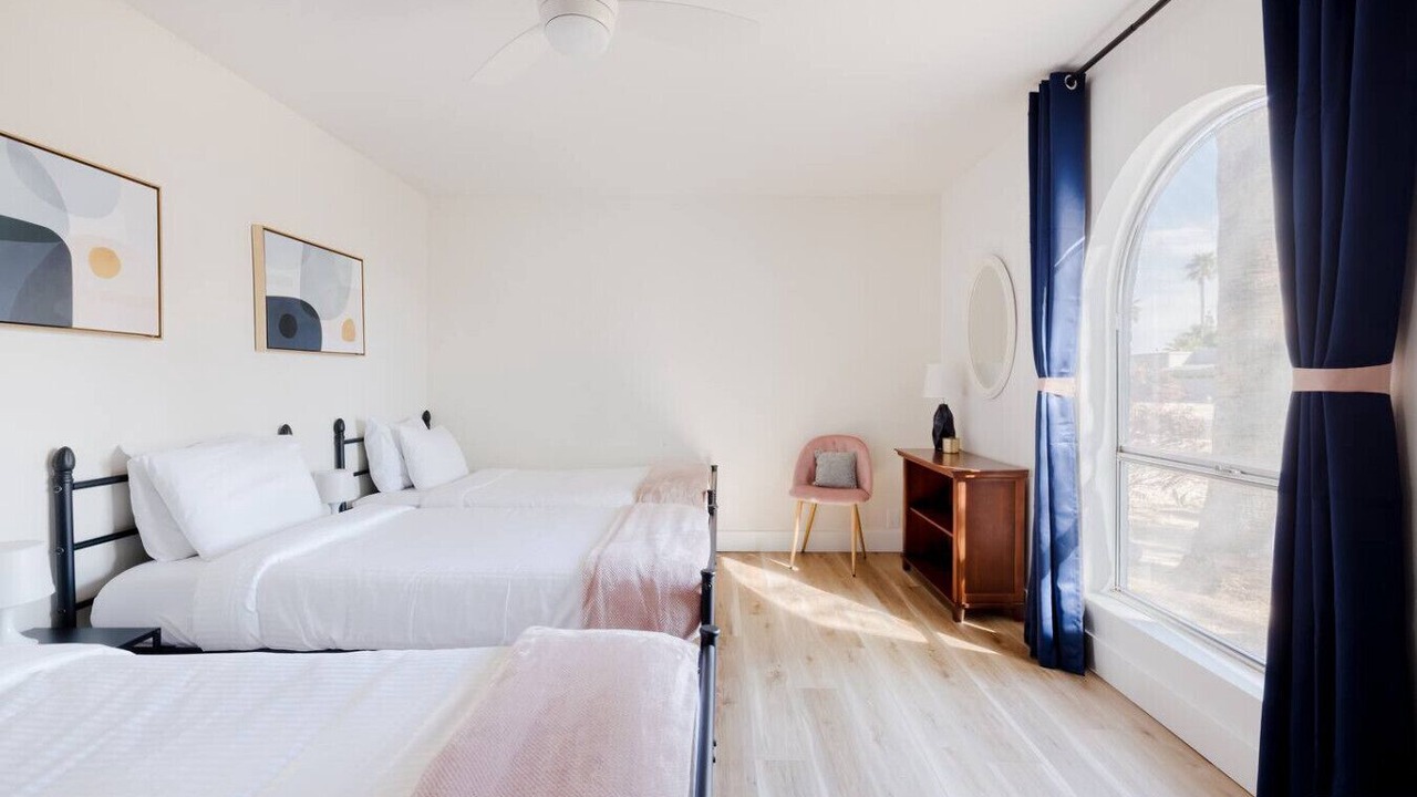 Photo of Bedroom in Raskin Estates