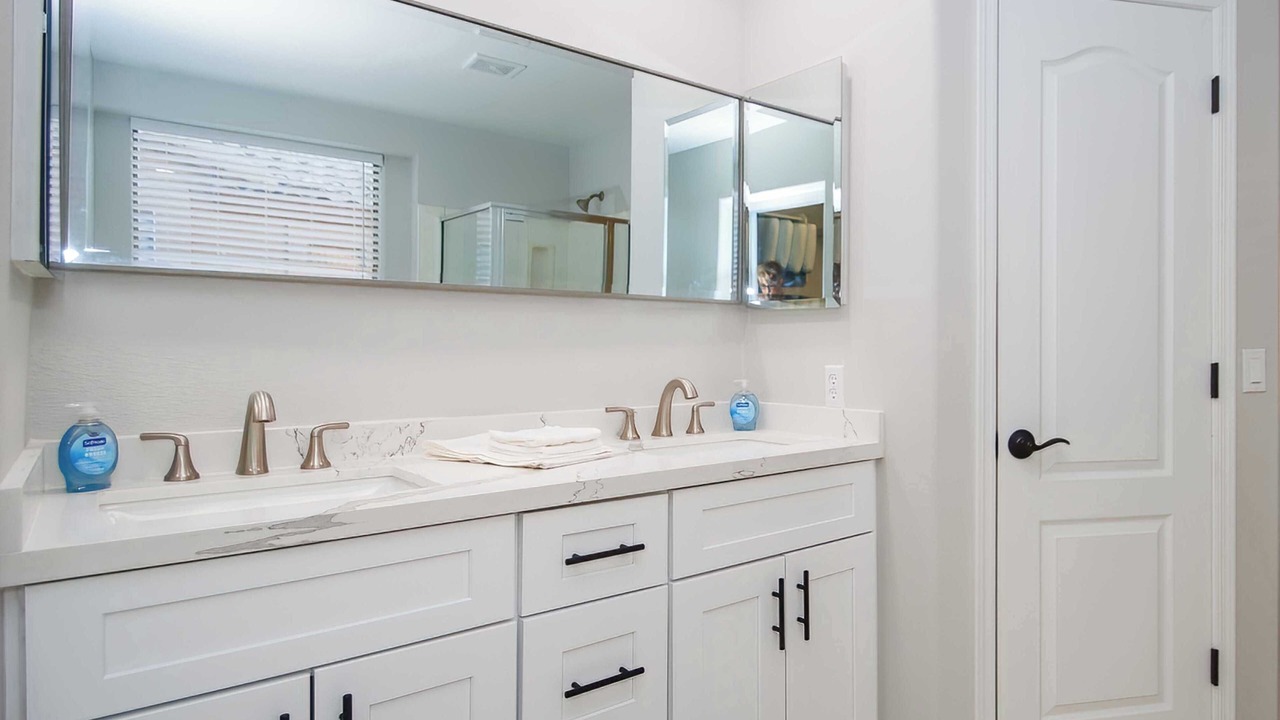 Photo of Bathroom in Norterra