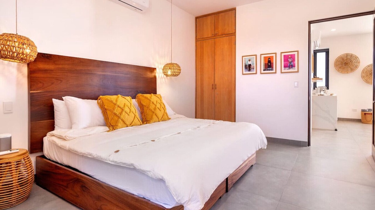 Photo of Bedroom in Cerritos