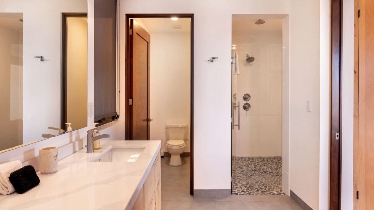 Photo of Bathroom in Cerritos