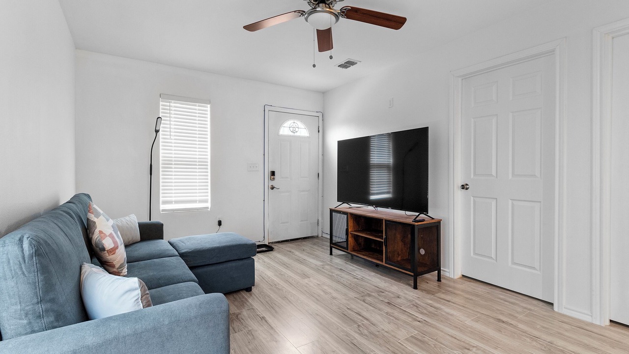 Photo of Livingroom in San Benito