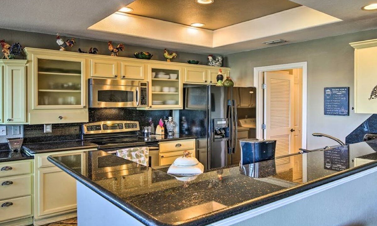 Photo of Kitchen in Laguna Vista