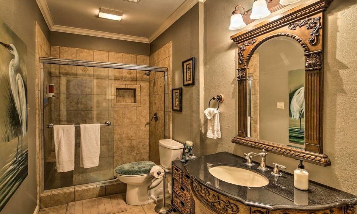 Photo of Bathroom in Laguna Vista