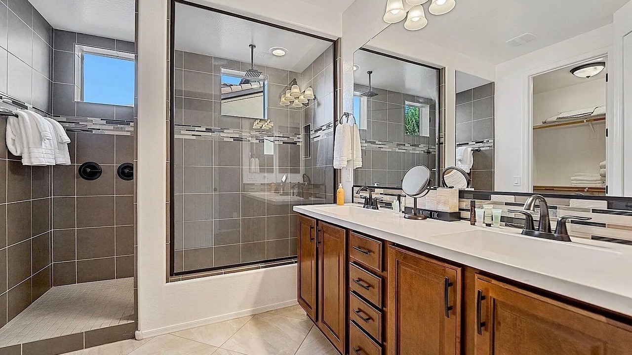 Photo of Bathroom in Greer Ranch North