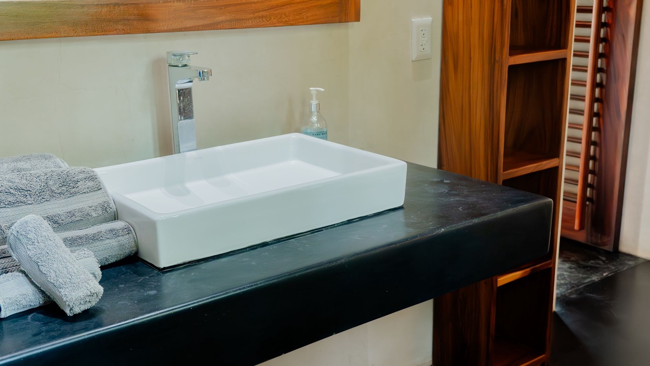 Photo of Bathroom in Saladita