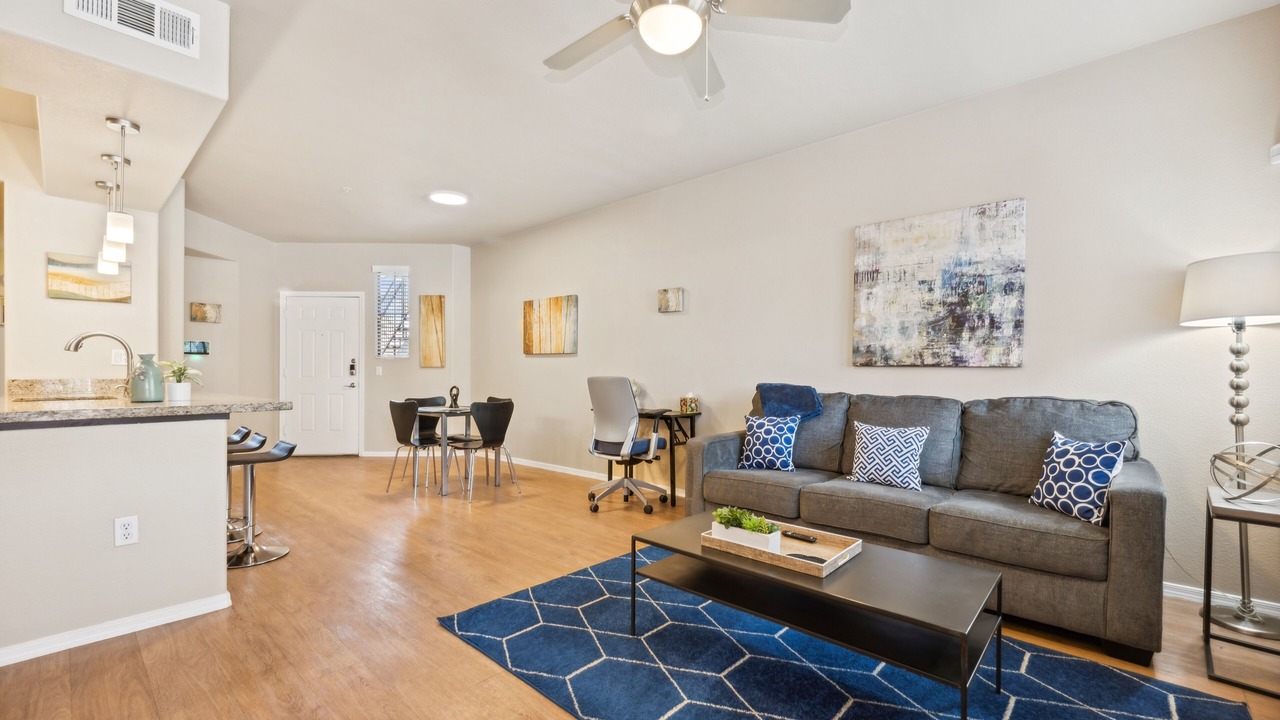 Photo of Livingroom in Fox Crossing