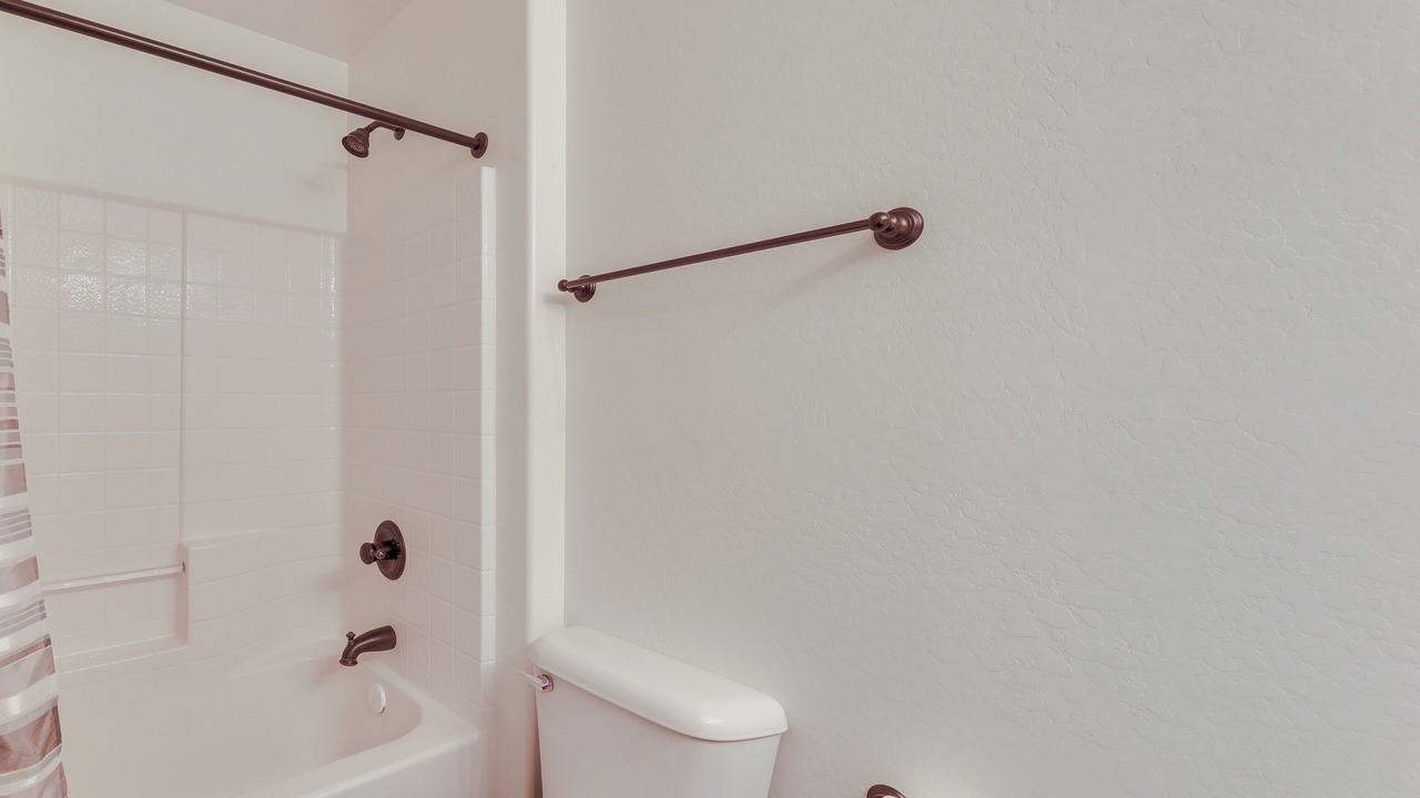 Photo of Bathroom in Coolidge