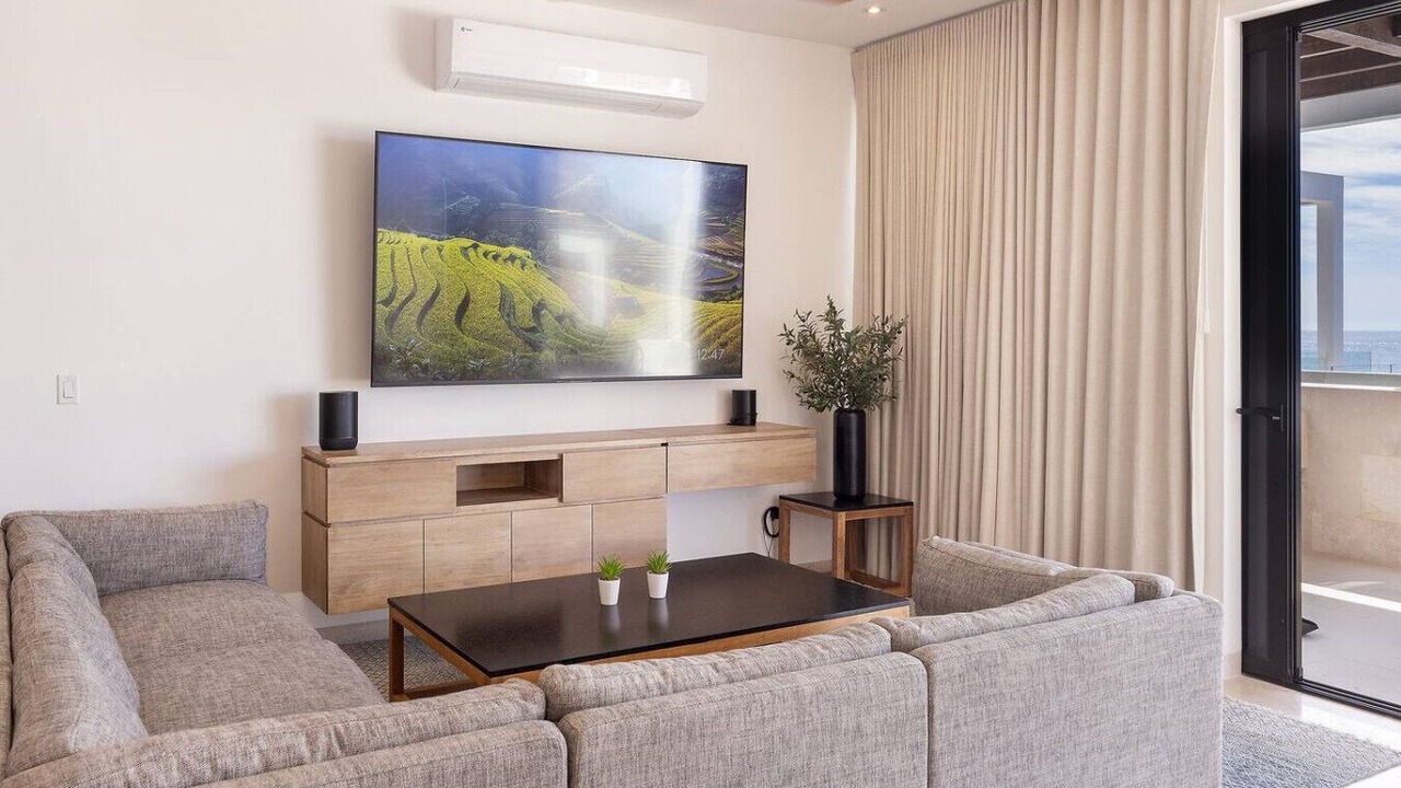 Photo of Livingroom in Cerritos