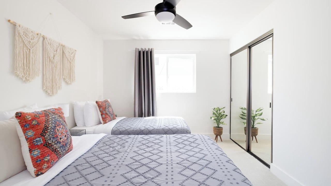 Photo of Bedroom in Papago Parkway