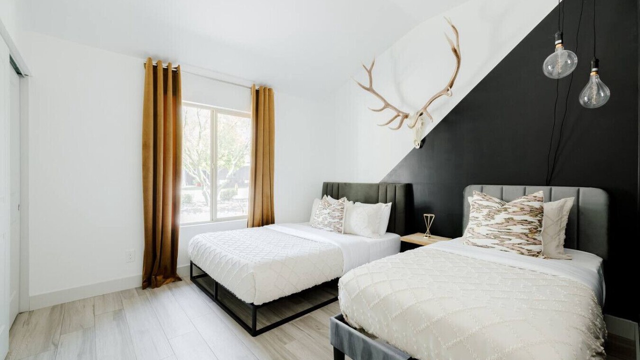 Photo of Bedroom in Cox Heights
