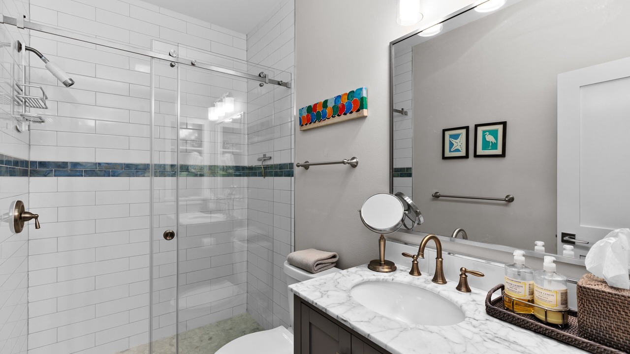 Photo of Bathroom in The Shores