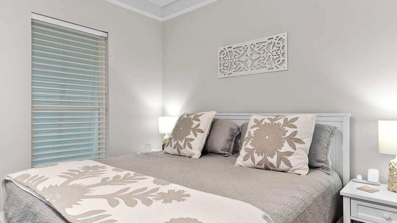 Photo of Bedroom in The Shores