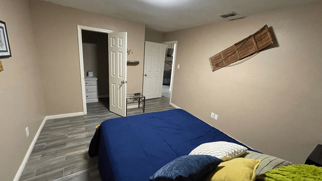 Photo of Bedroom in Harlingen
