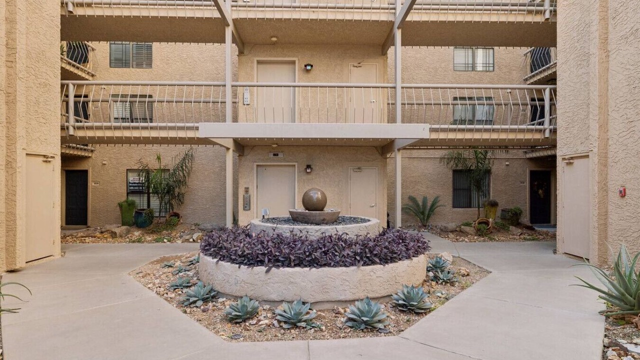 Photo of Outdoor in Camelback East
