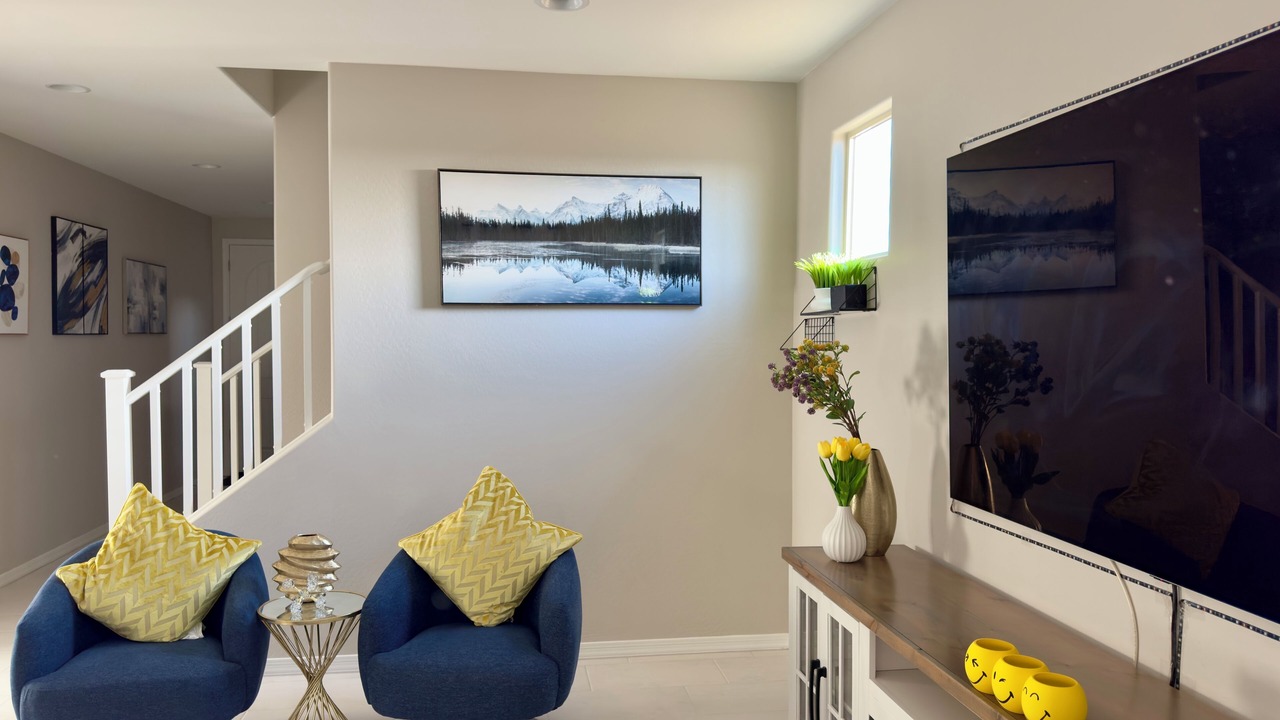 Photo of Livingroom in Laveen