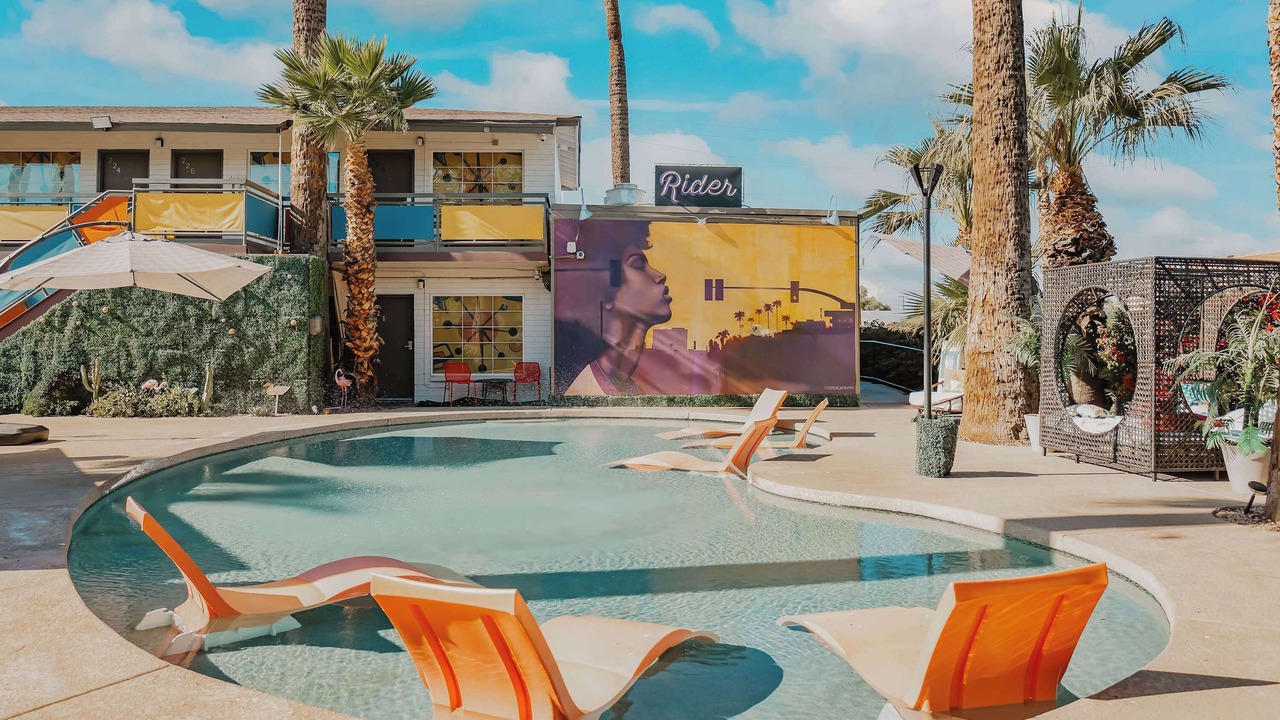 Photo of Outdoor in Governmental Mall