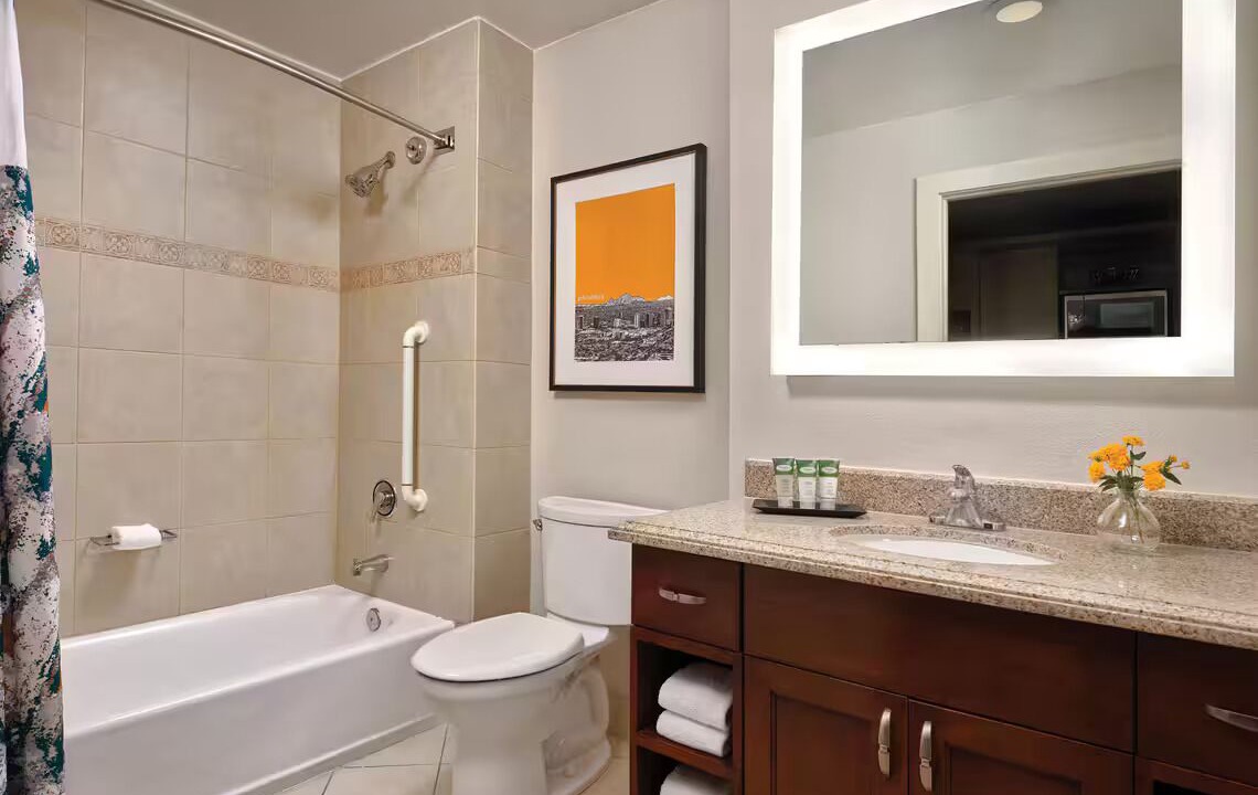Photo of Bathroom in Desert Ridge