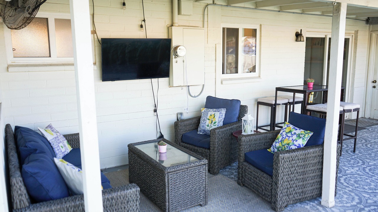 Photo of Patio Balcony in New Papago Parkway
