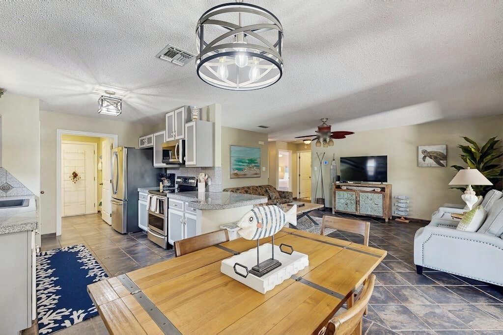 Photo of Livingroom in Laguna Vista