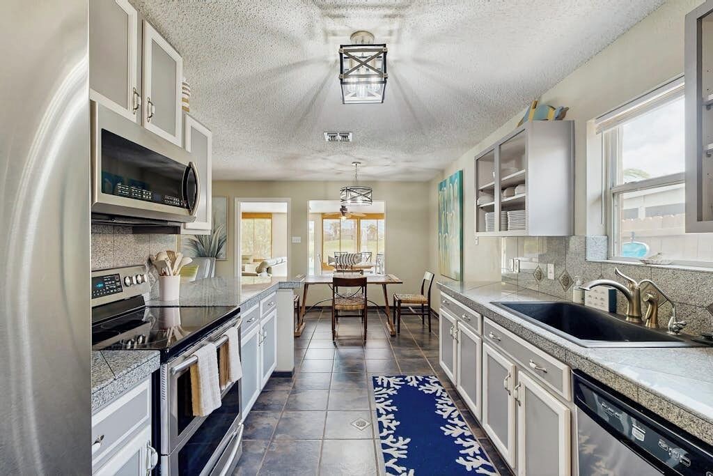 Photo of Kitchen in Laguna Vista