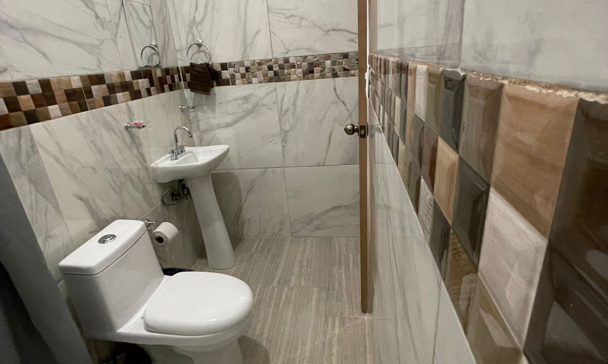 Photo of Bathroom in Nuevo Laredo