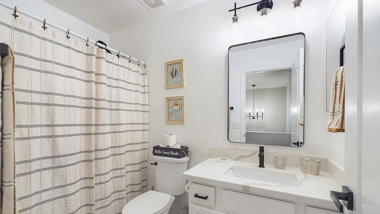 Photo of Bathroom in Copper Basin
