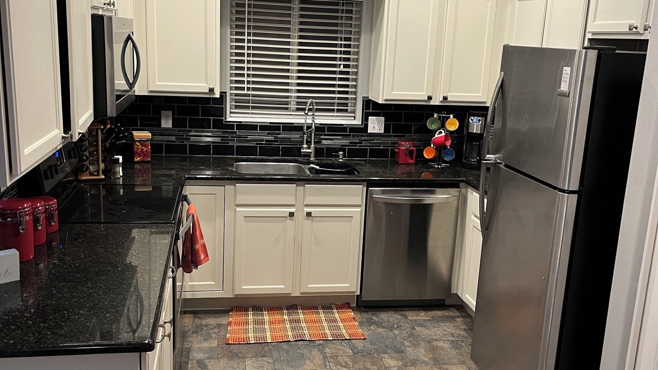 Photo of Kitchen in Eleven Mile Corner