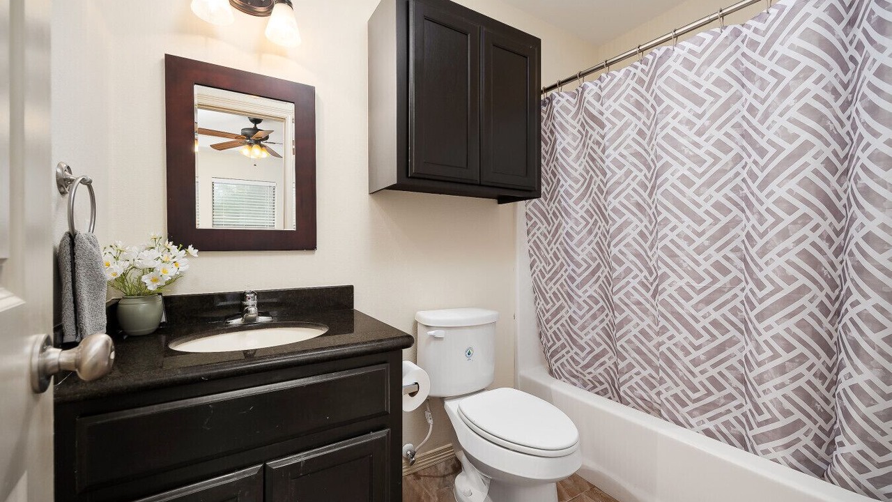 Photo of Bathroom in Pharr