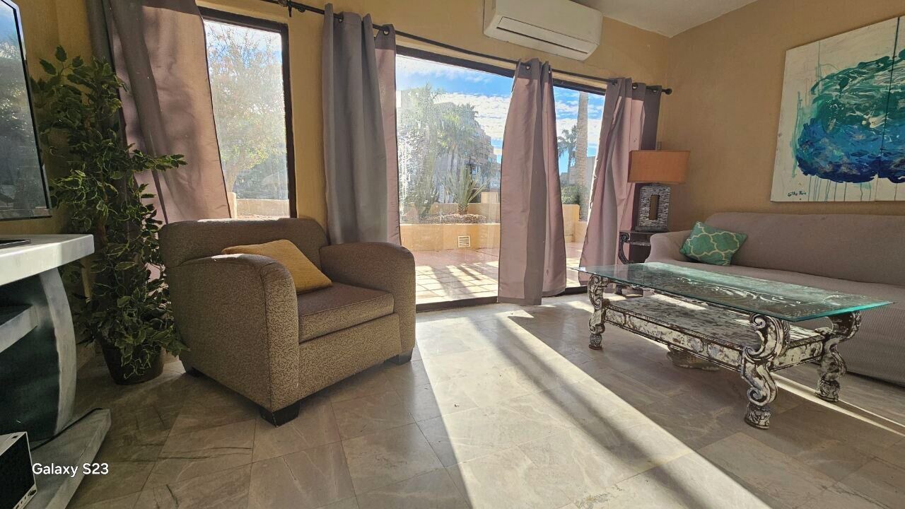 Photo of Livingroom in San Carlos