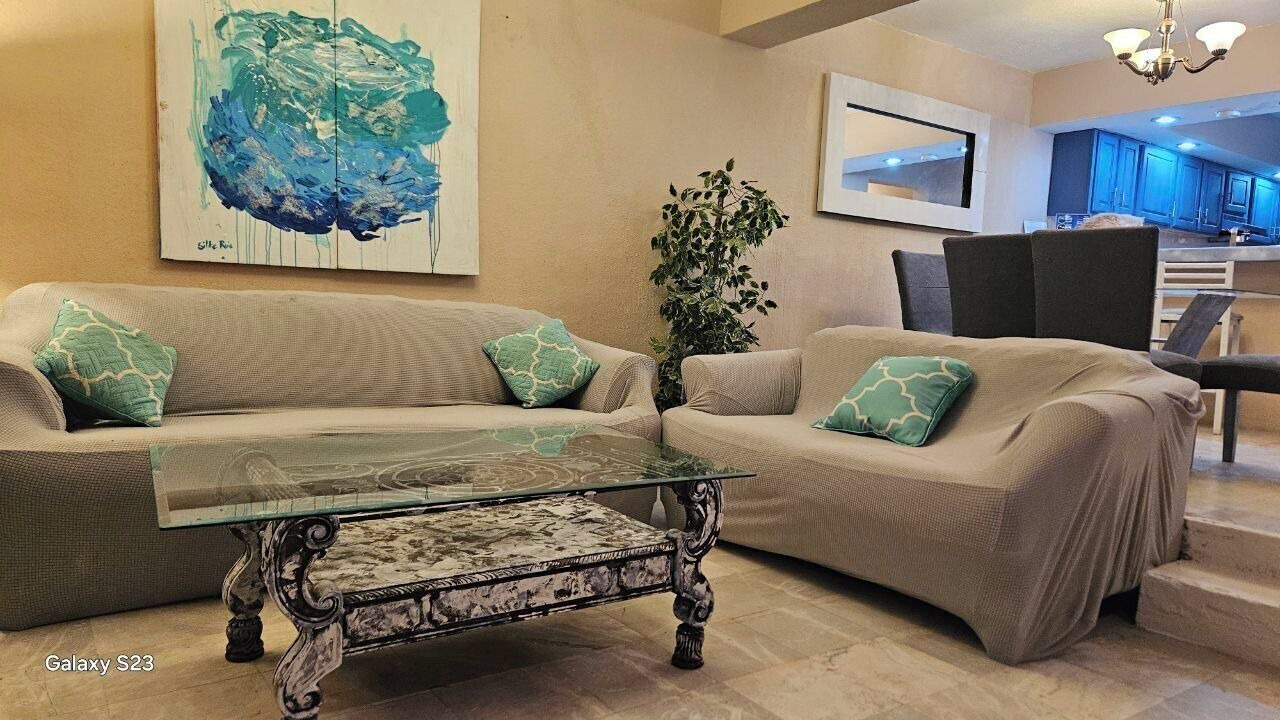 Photo of Livingroom in San Carlos