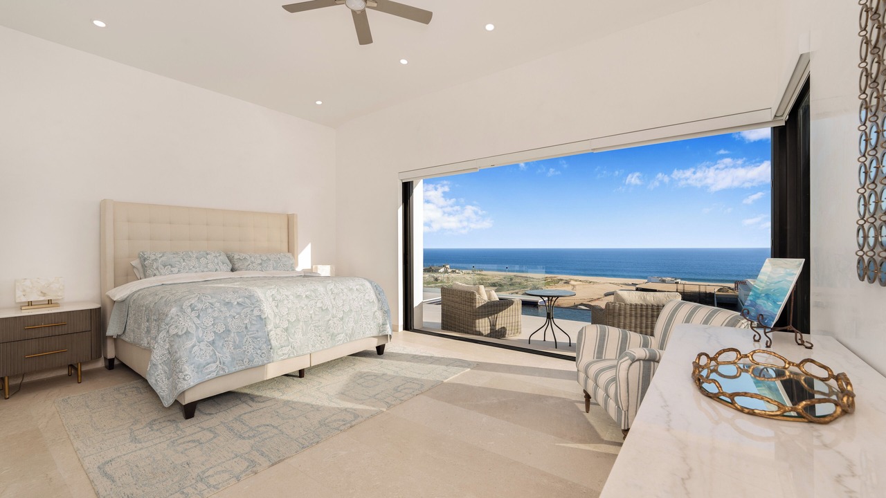 Photo of Bedroom in Sunset Beach