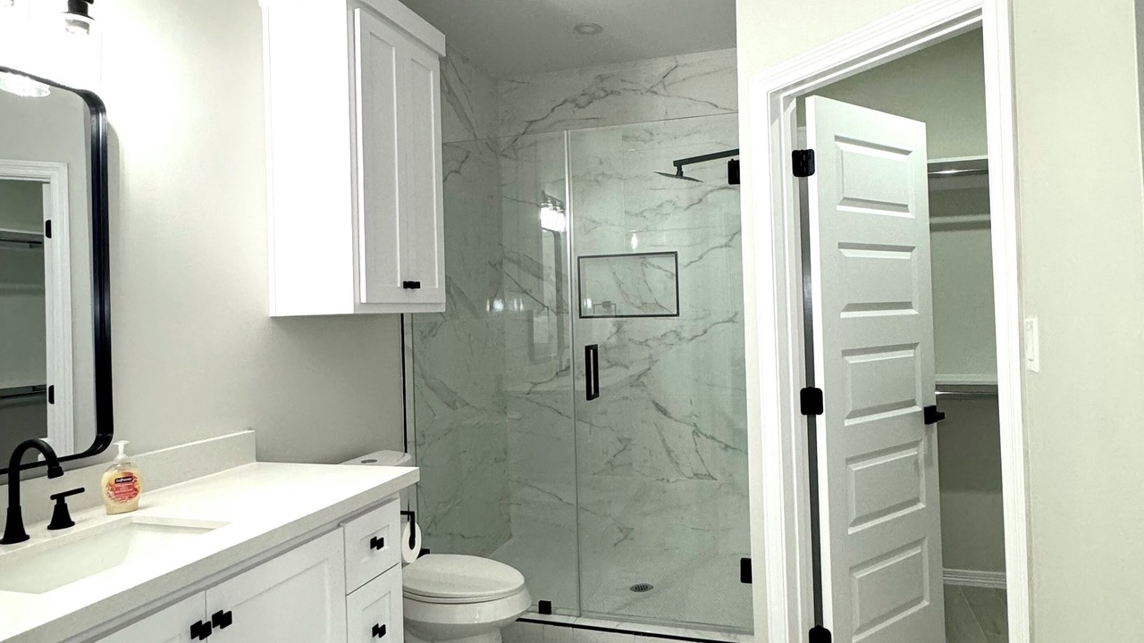 Photo of Bathroom in Brownsville