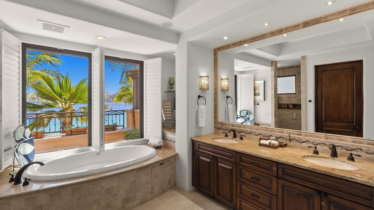 Photo of Bathroom in El Medano Ejidal