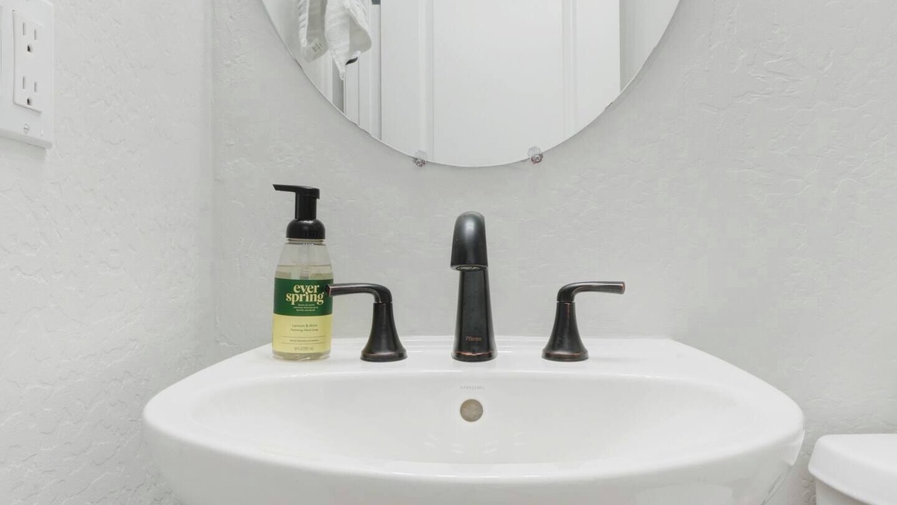Photo of Bathroom in Pleasant Valley