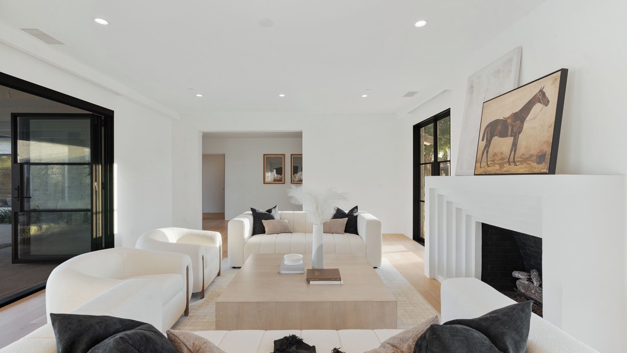 Photo of Livingroom in Paradise Valley