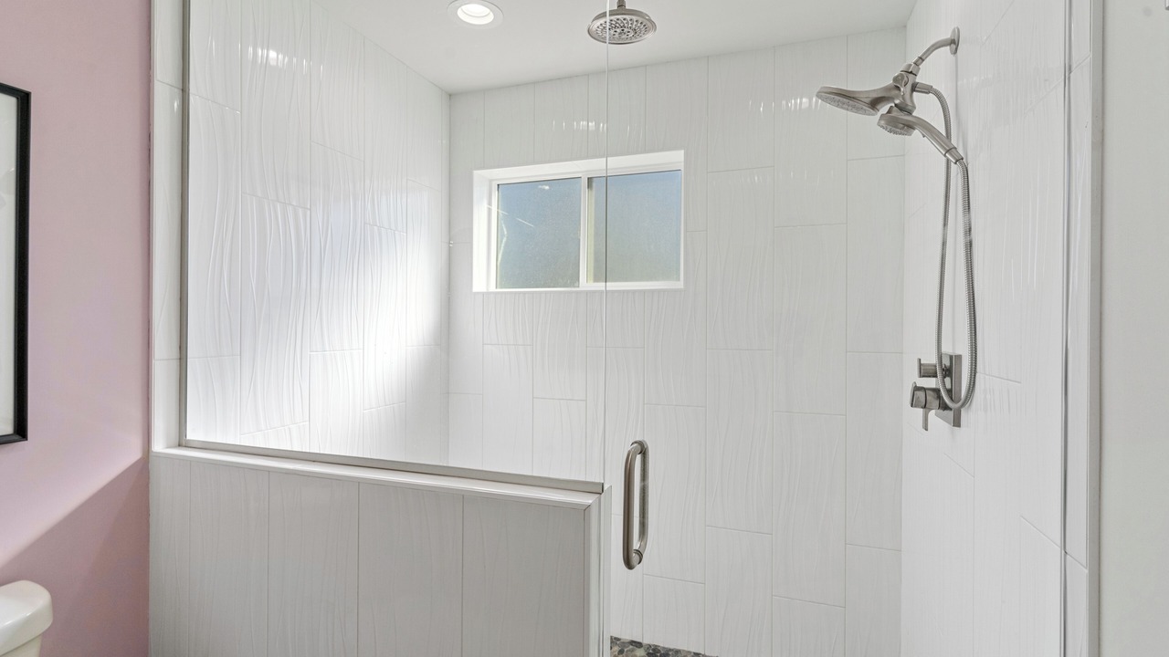 Photo of Bathroom in Fairway Park