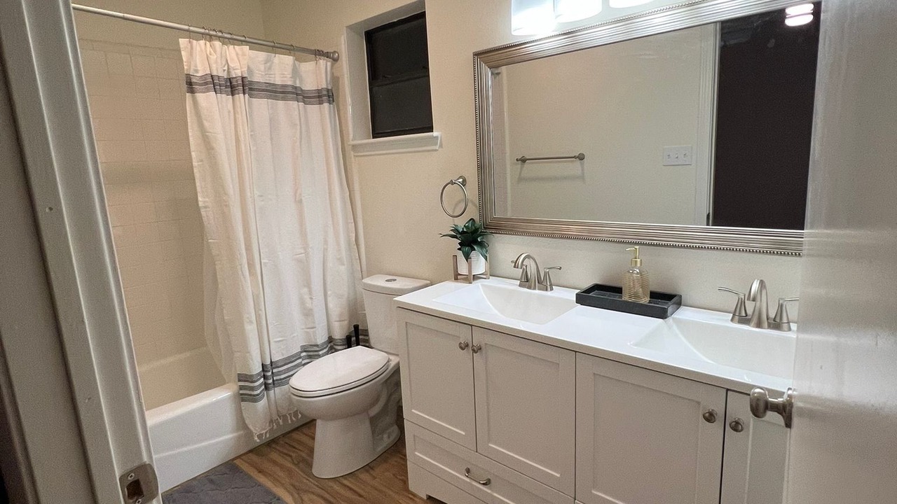 Photo of Bathroom in Mission