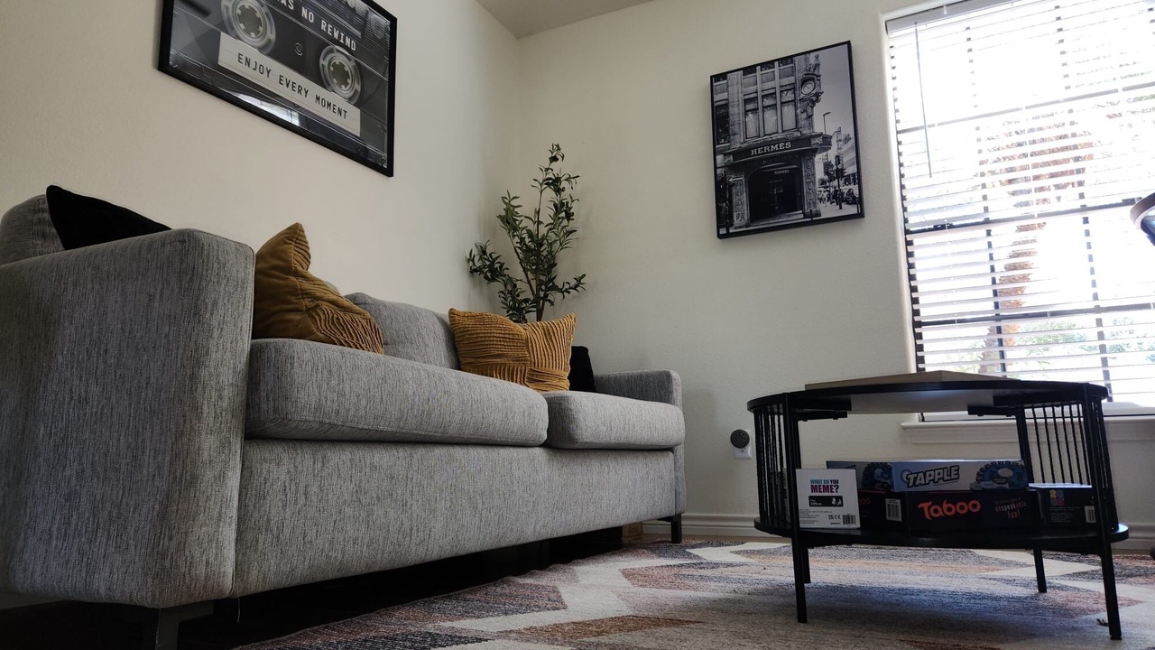 Photo of Livingroom in Mission