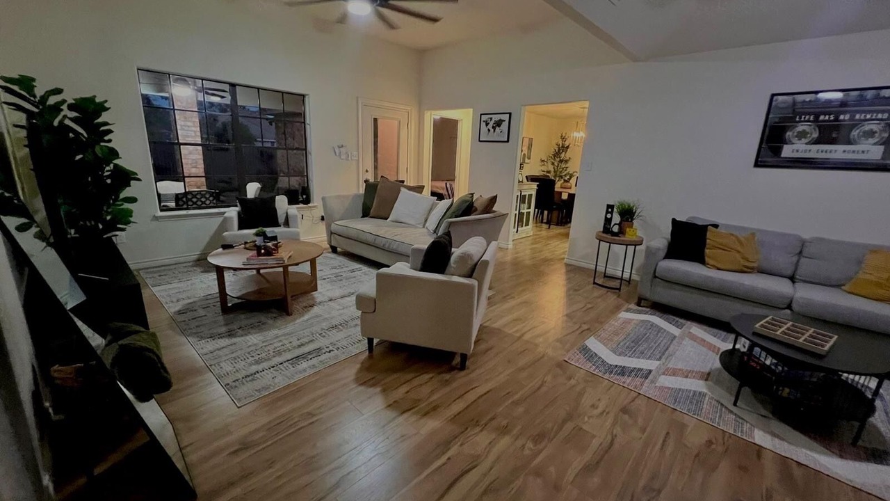 Photo of Livingroom in Mission
