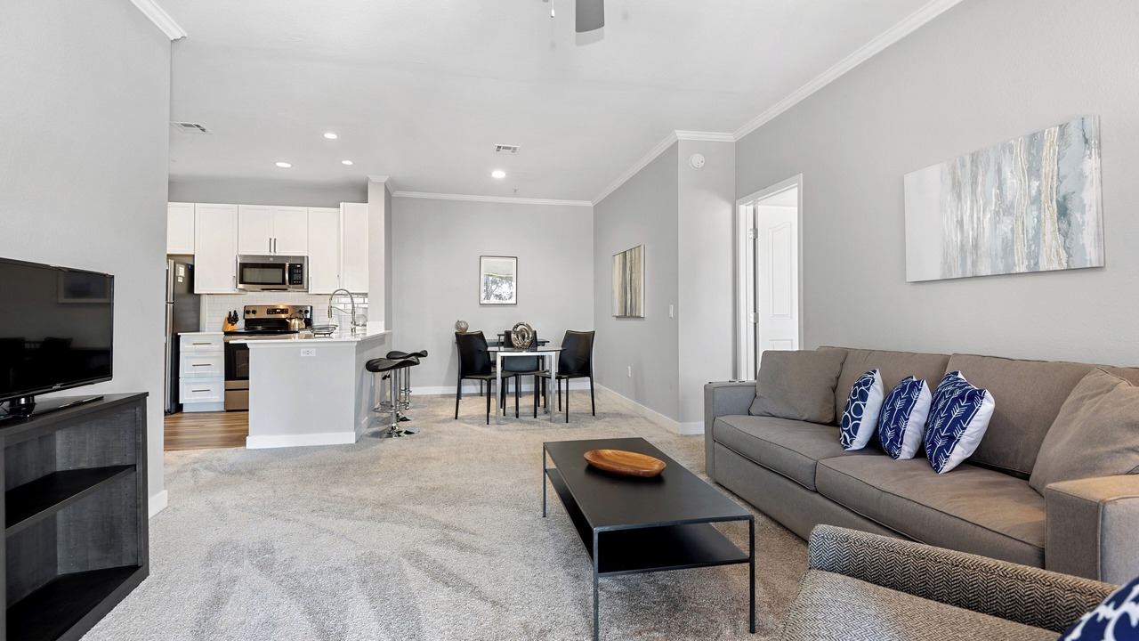Photo of Livingroom in McDowell Mountain Apartments