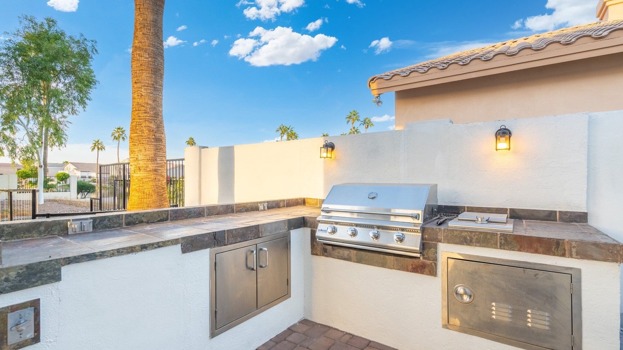 Photo of Patio Balcony in Fox Crossing