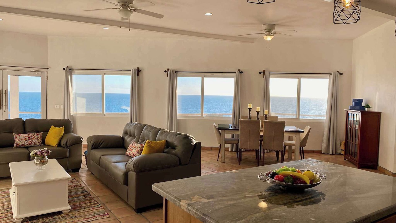 Photo of Livingroom in Cholla Bay