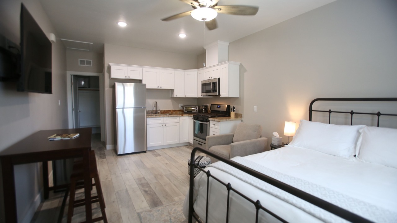 Photo of Bedroom in Yuma Townsite