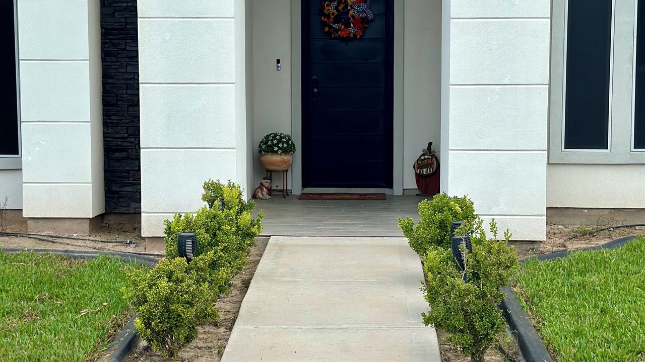 Photo of Outdoor in Edinburg