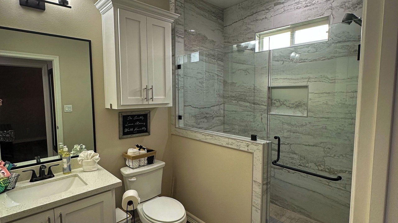 Photo of Bathroom in Edinburg