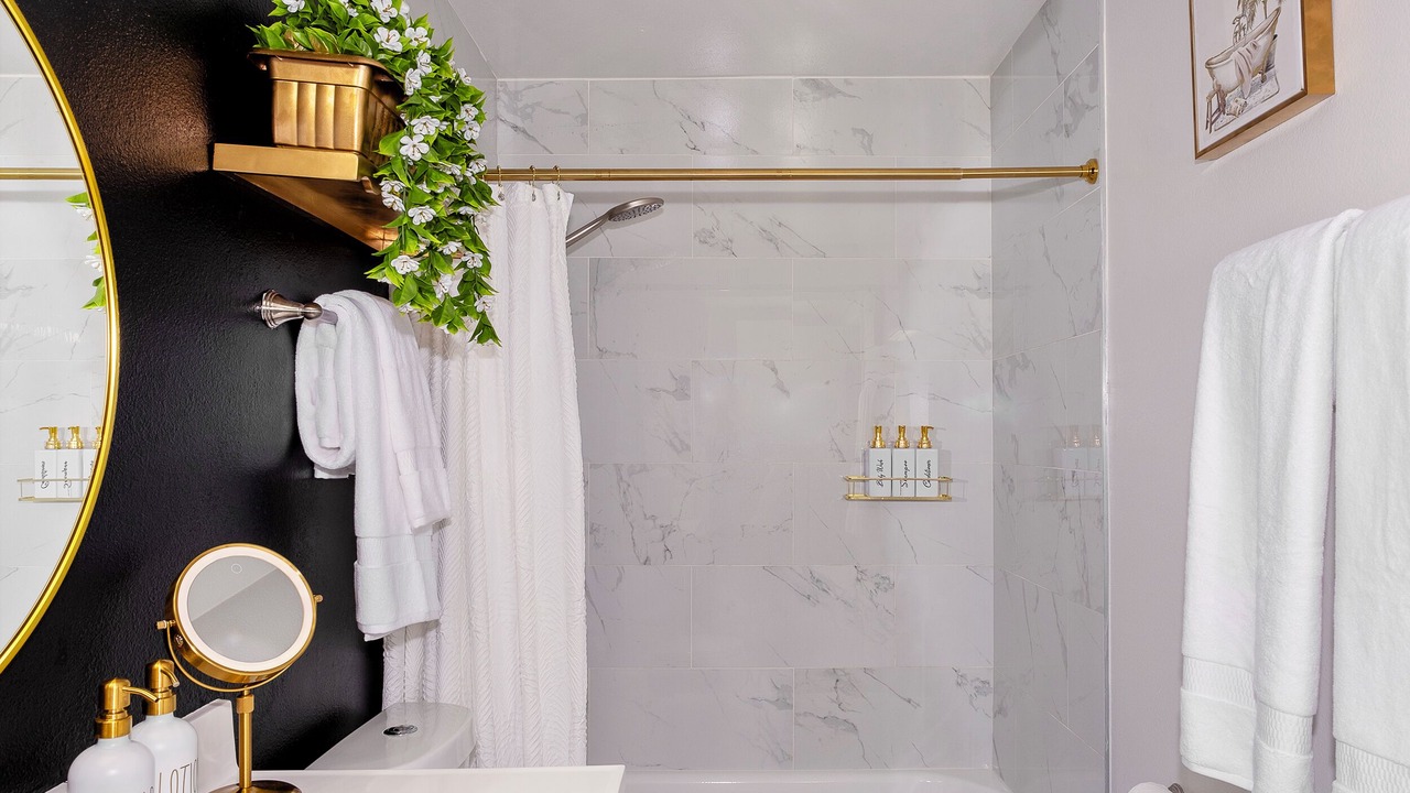 Photo of Bathroom in Brentwood-Cavalier