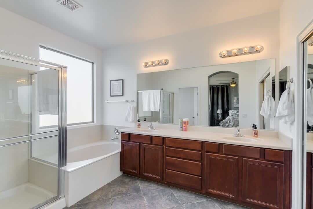 Photo of Bathroom in Rovey Farm Estates
