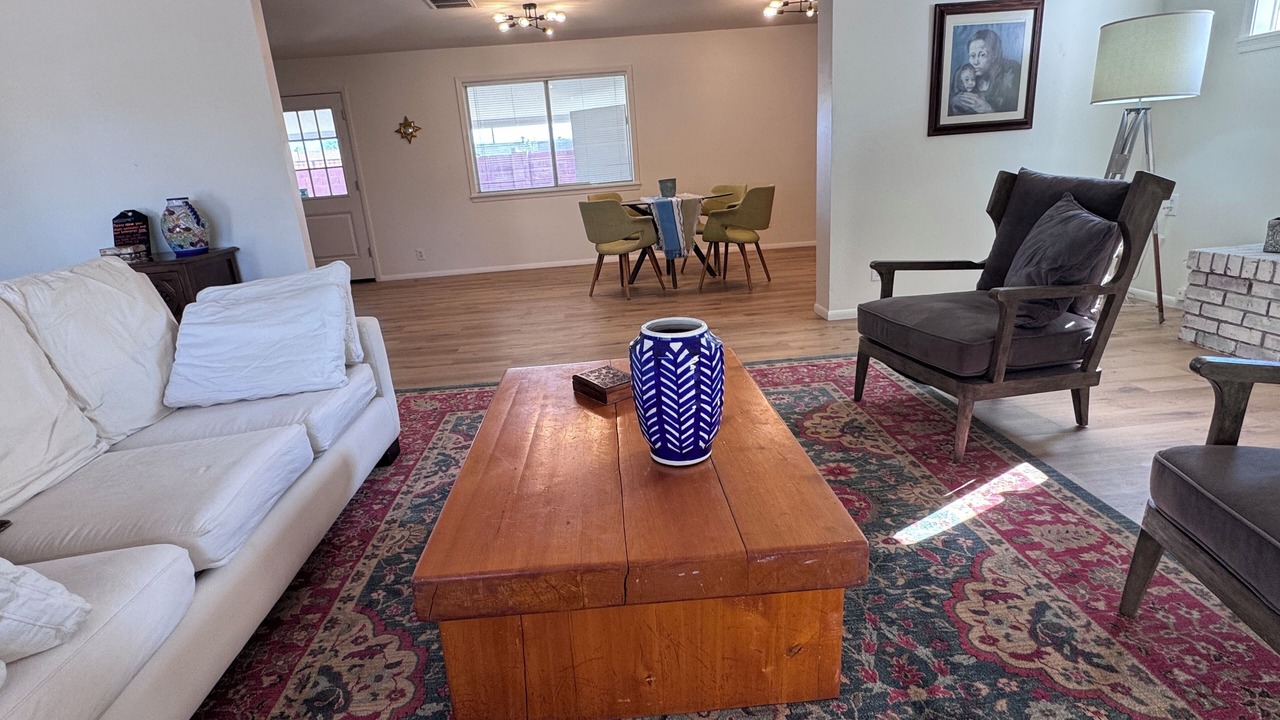 Photo of Livingroom in Tempe