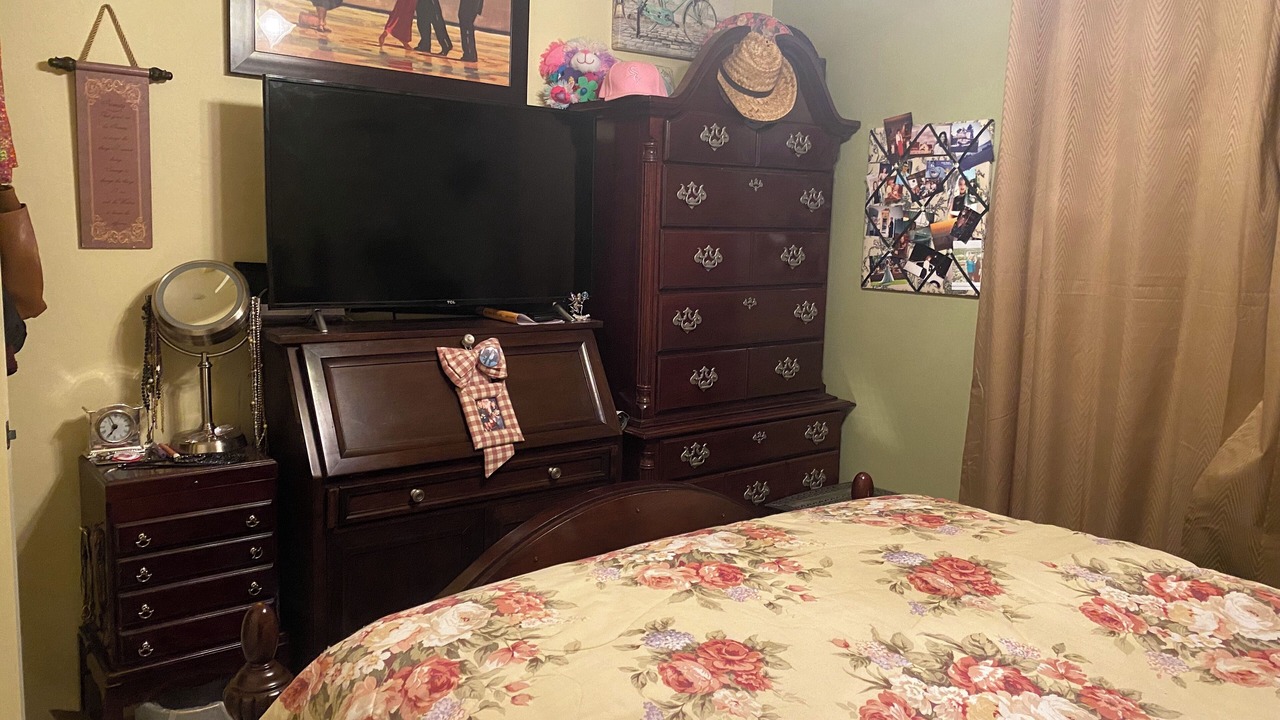 Photo of Bedroom in Saddlebrooke