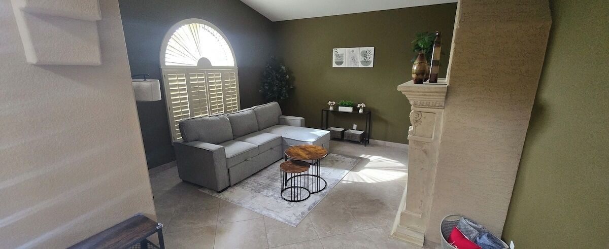 Photo of Livingroom in Arrowhead Lakes